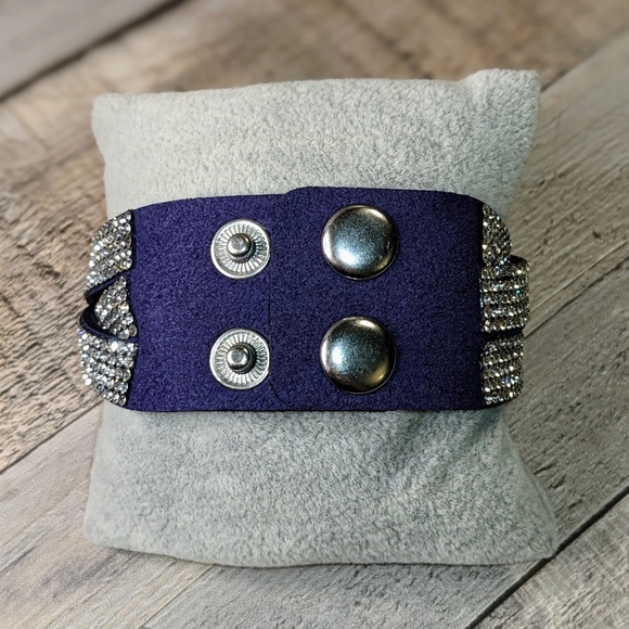 A16 Bright Crystal Braided Wrap Bracelet Rhinestone Blue Purple Suede - Picture 7 of 13